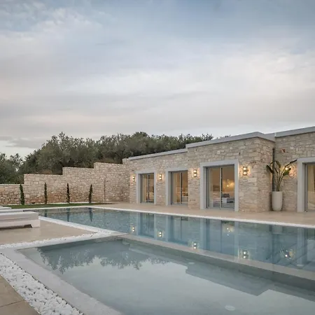 Ayali I, A Divine Luxury Homestay, By Thinkvilla