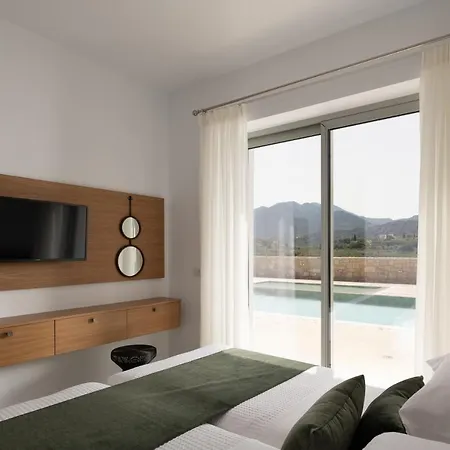 Ayali I, A Divine Luxury Homestay, By Thinkvilla ヴィラ Achlades